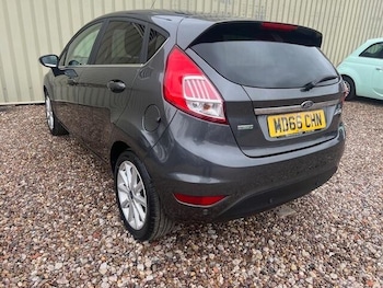 Used Ford Fiesta 2017 for sale - 78004375: Photo