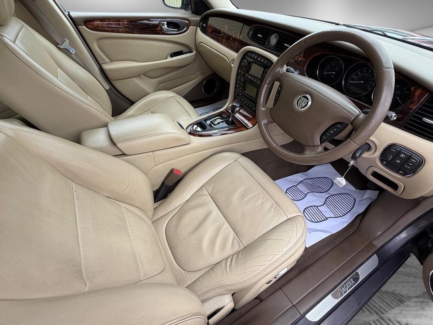 Used Jaguar XJ 2007 for sale - 76624443: Photo 18