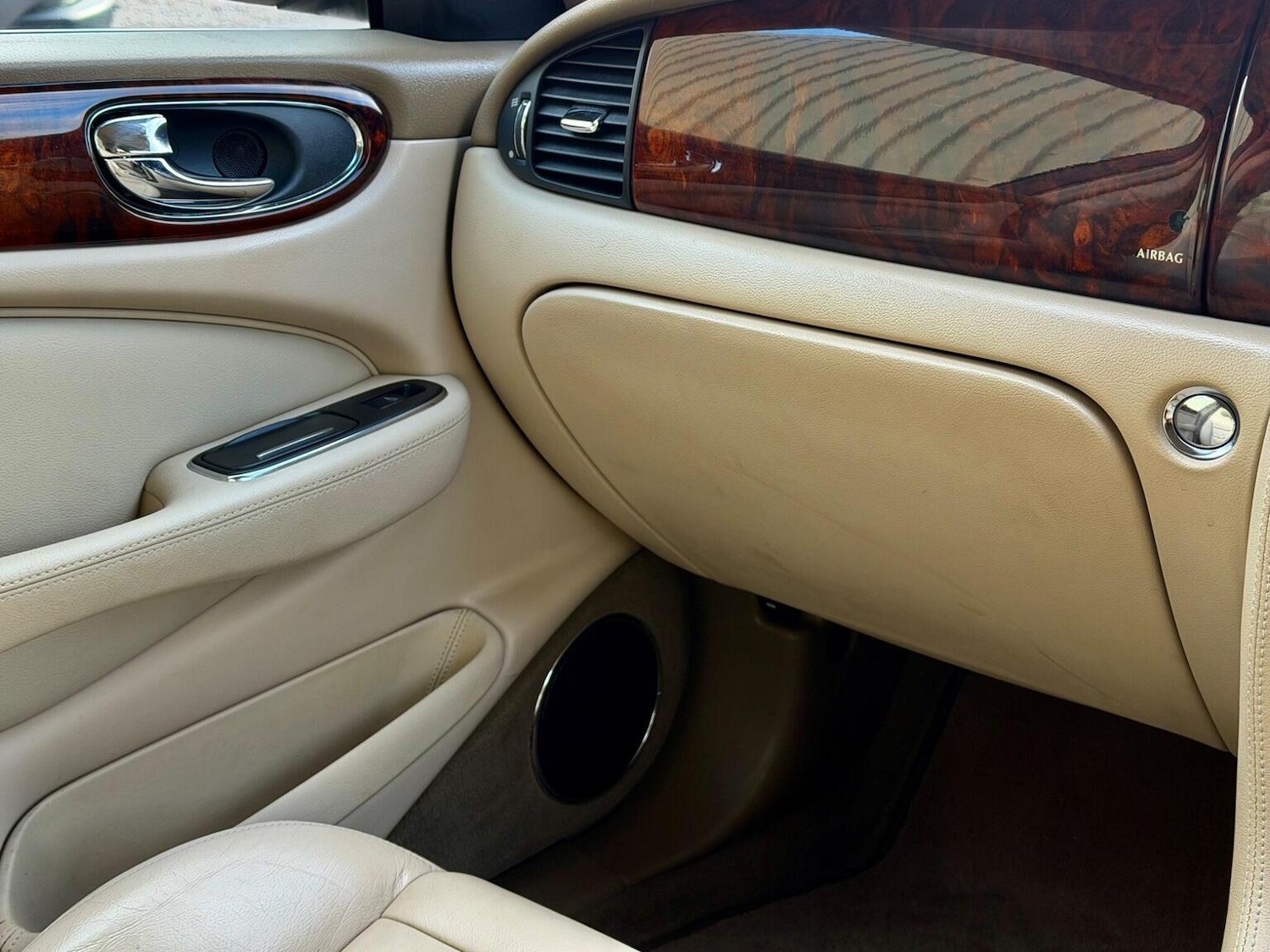 Used Jaguar XJ 2004 for sale - 76821566: Photo 23