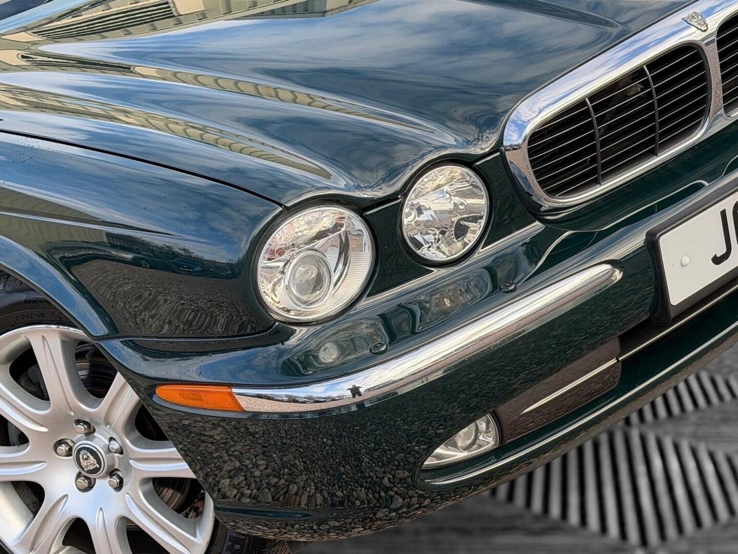 Used Jaguar XJ 2004 for sale - 76821566: Photo 24