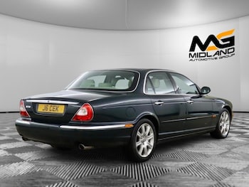 Used Jaguar XJ 2004 for sale - 76821566: Photo