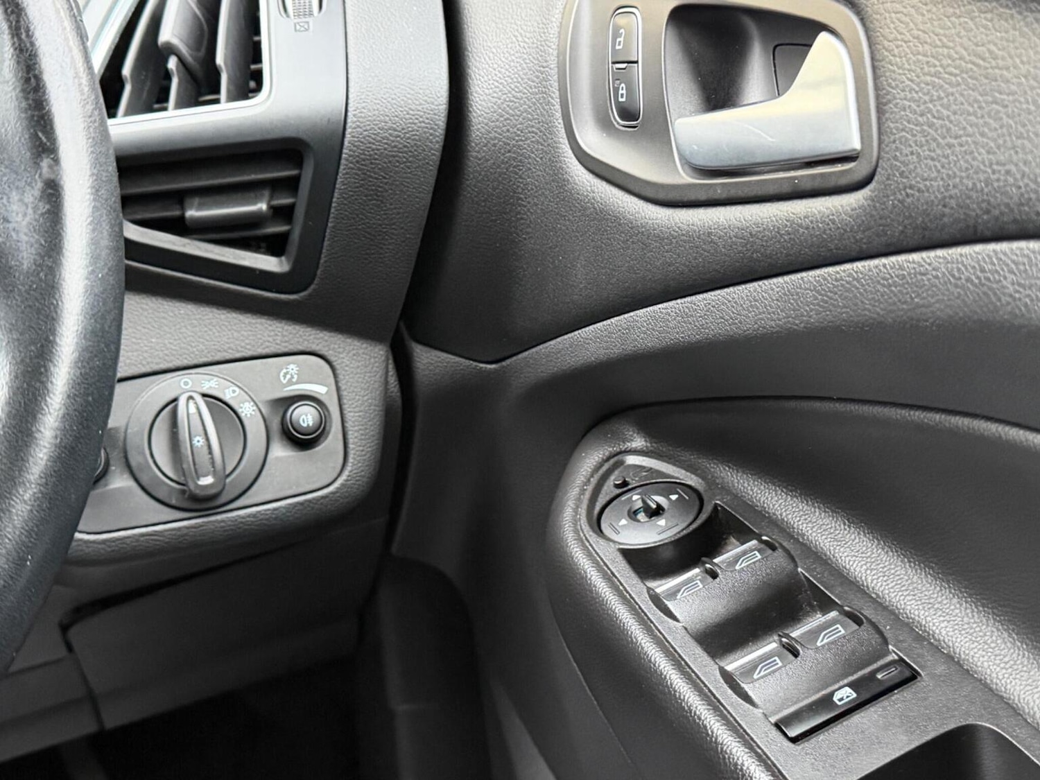 Used Ford Kuga 2017 for sale - 76785023: Photo 14