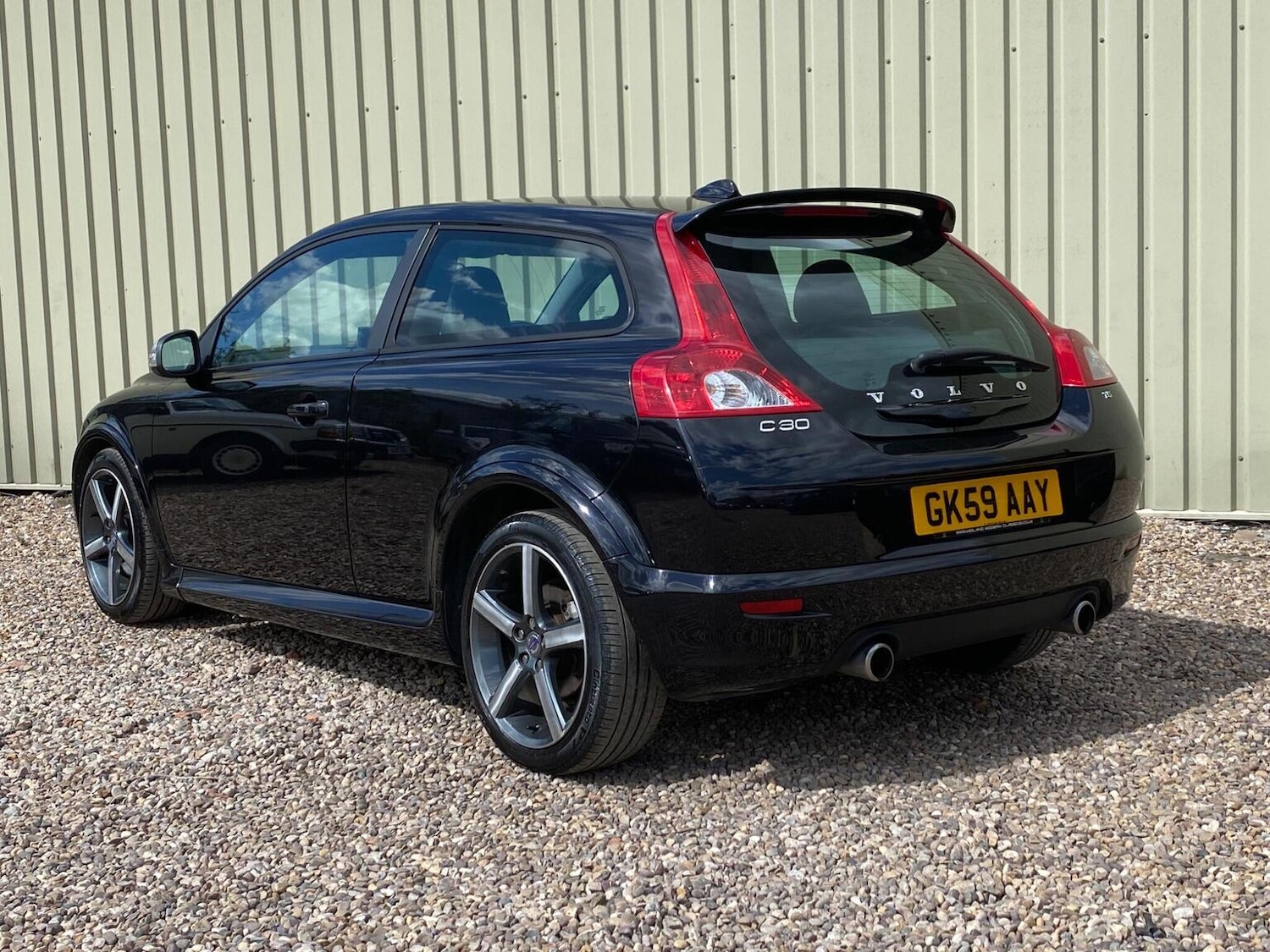 Used Volvo C30 2009 for sale - 76769576: Photo 2