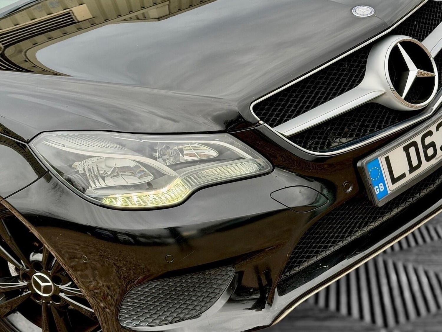 Used Mercedes-Benz E Class 2013 for sale - 76666142: Photo 21