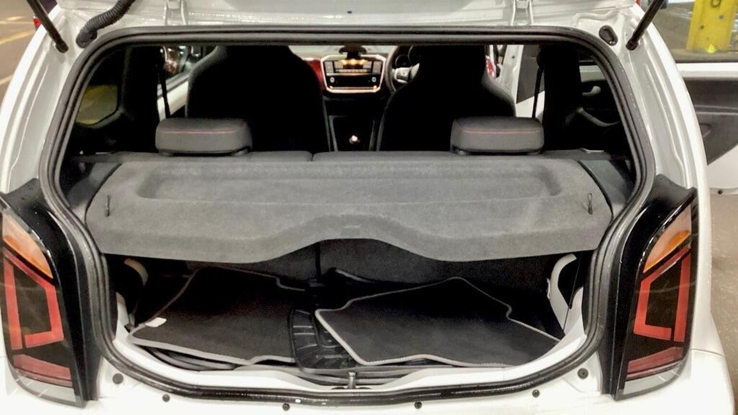 Used Volkswagen up! 2019 for sale - 77501457: Photo 11