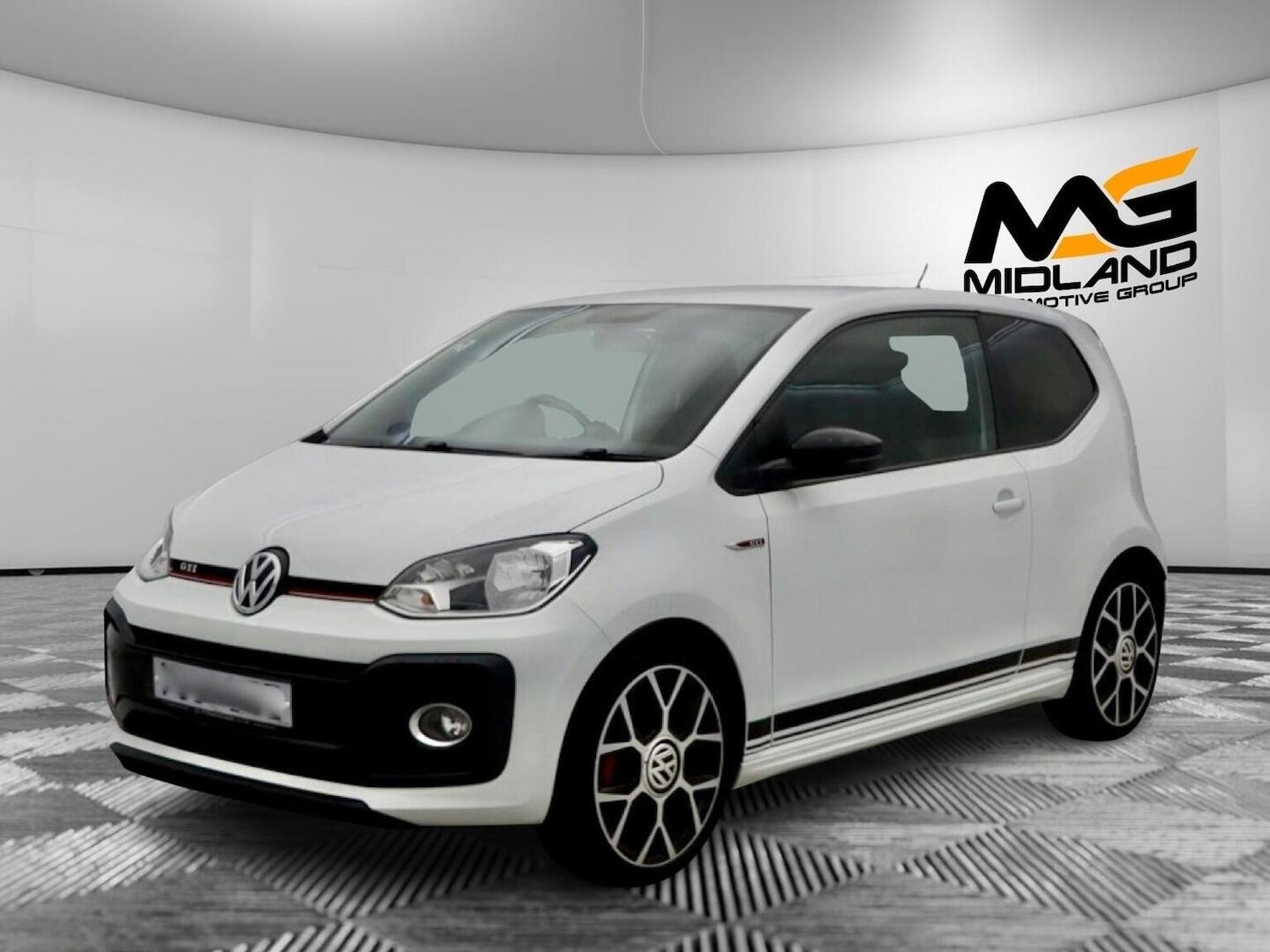 Used Volkswagen up! 2019 for sale - 77501457: Photo 2