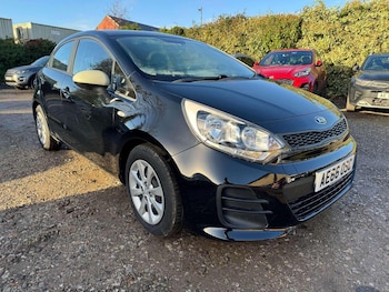 2016 - 1.25 1 Air 5dr