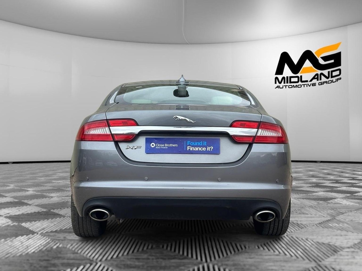 Used Jaguar XF 2014 for sale - 76624449: Photo 7