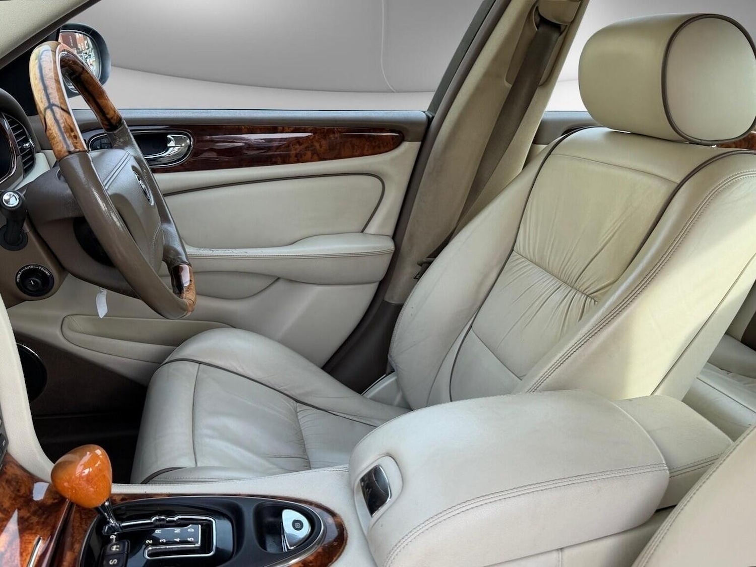 Used Jaguar XJ 2007 for sale - 77979942: Photo 10