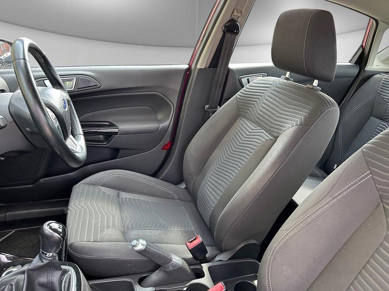 Used Ford Fiesta 2013 for sale - 76624436: Photo 13