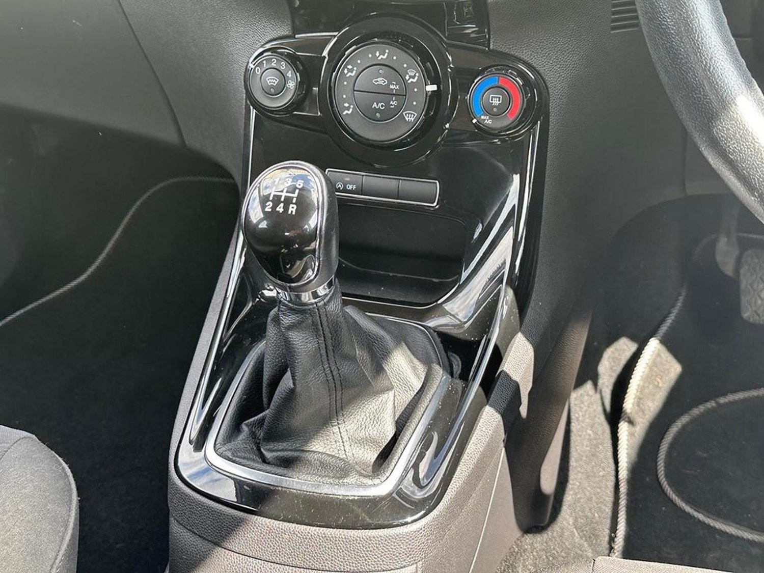 Used Ford Fiesta 2013 for sale - 76624436: Photo 20