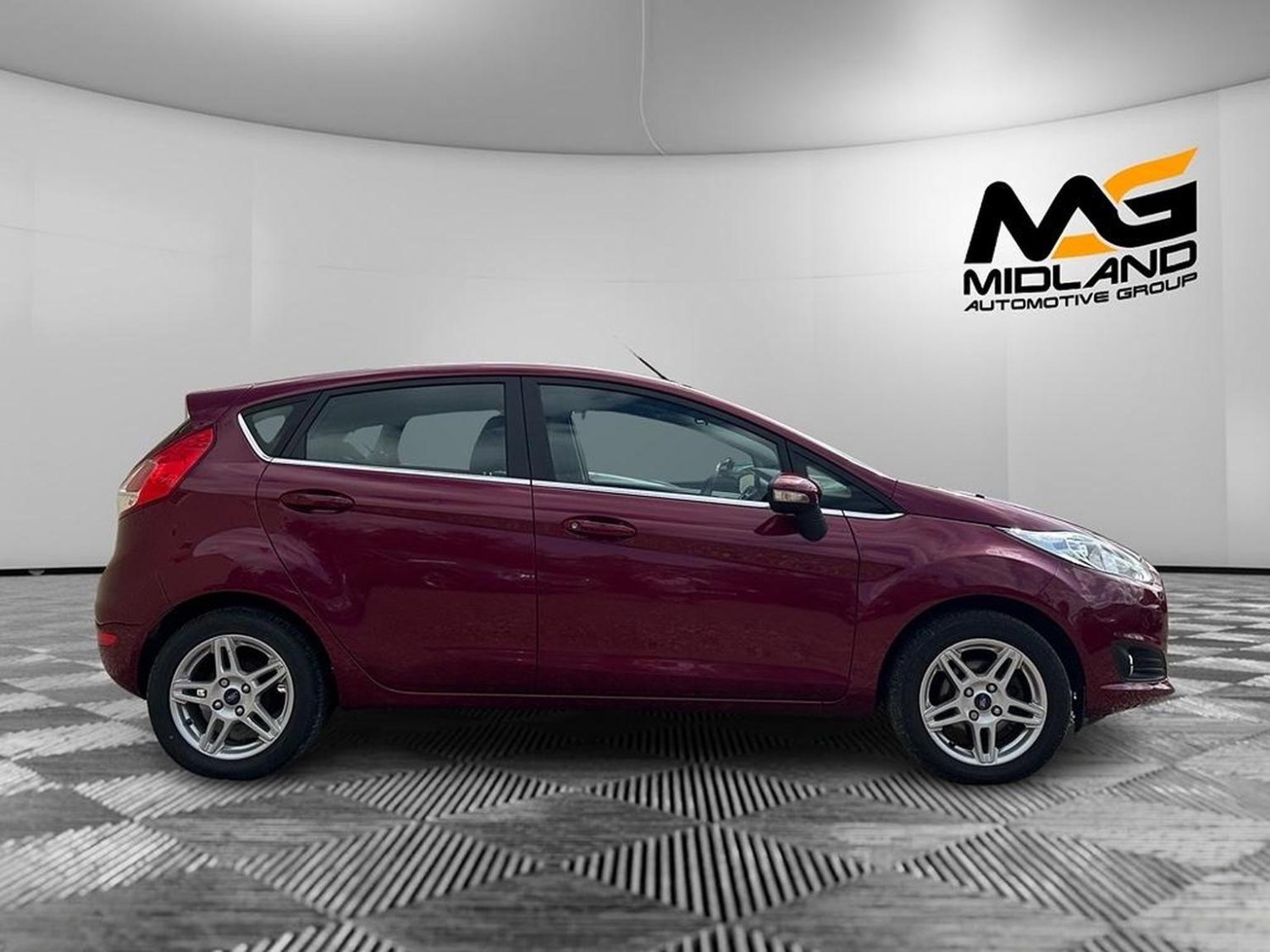 Used Ford Fiesta 2013 for sale - 76624436: Photo 8