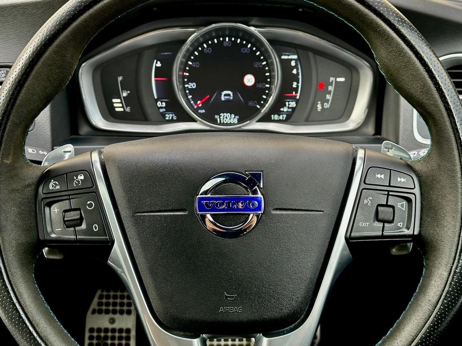 Used Volvo V60 2015 for sale - 76624452: Photo 21