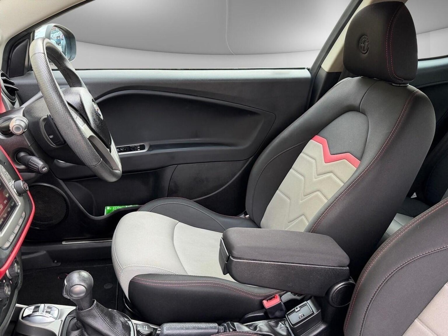 Used Alfa Romeo MiTo 2015 for sale - 76918455: Photo 13