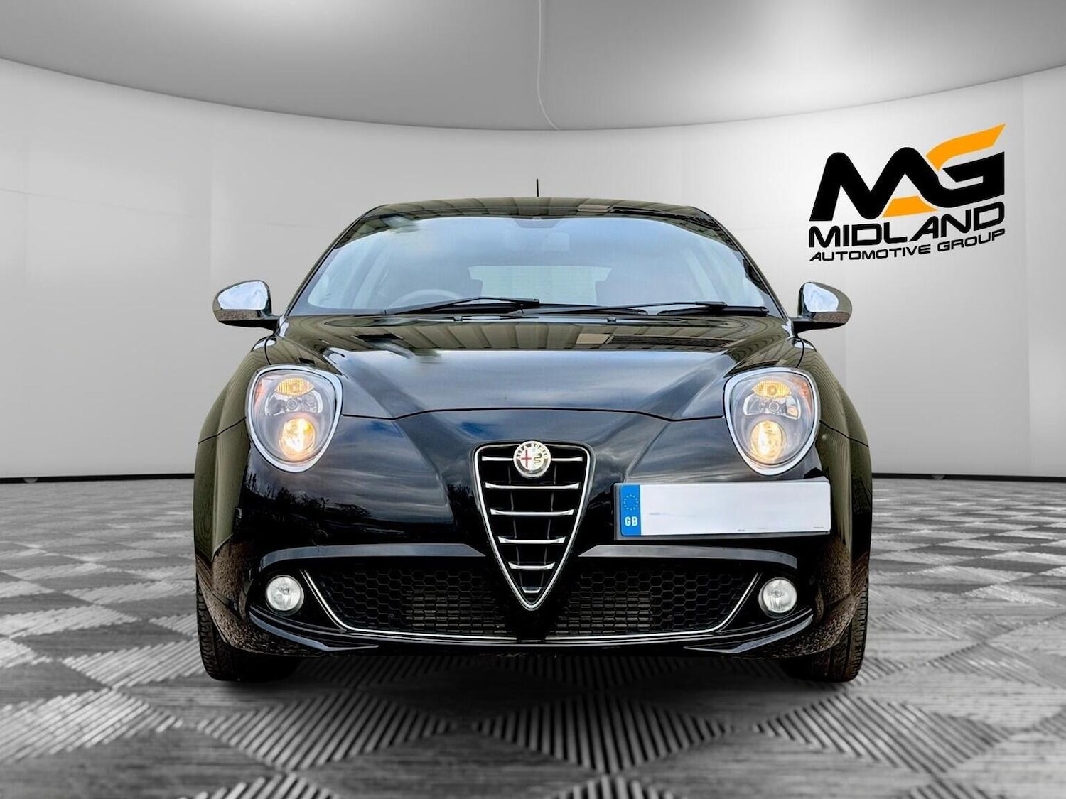 Used Alfa Romeo MiTo 2015 for sale - 76918455: Photo 2