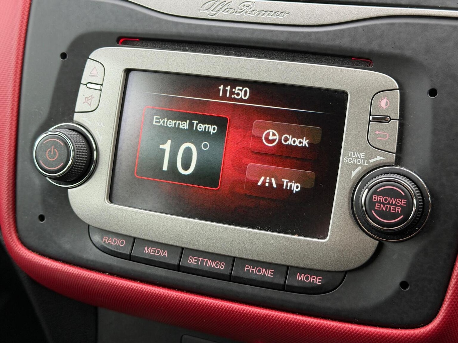 Used Alfa Romeo MiTo 2015 for sale - 76918455: Photo 23