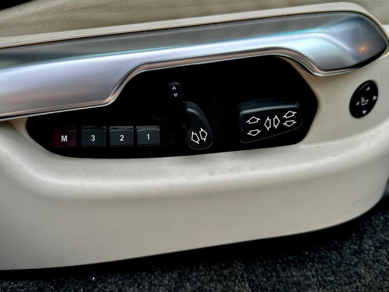 Used Land Rover Range Rover 2012 for sale - 76624395: Photo 17