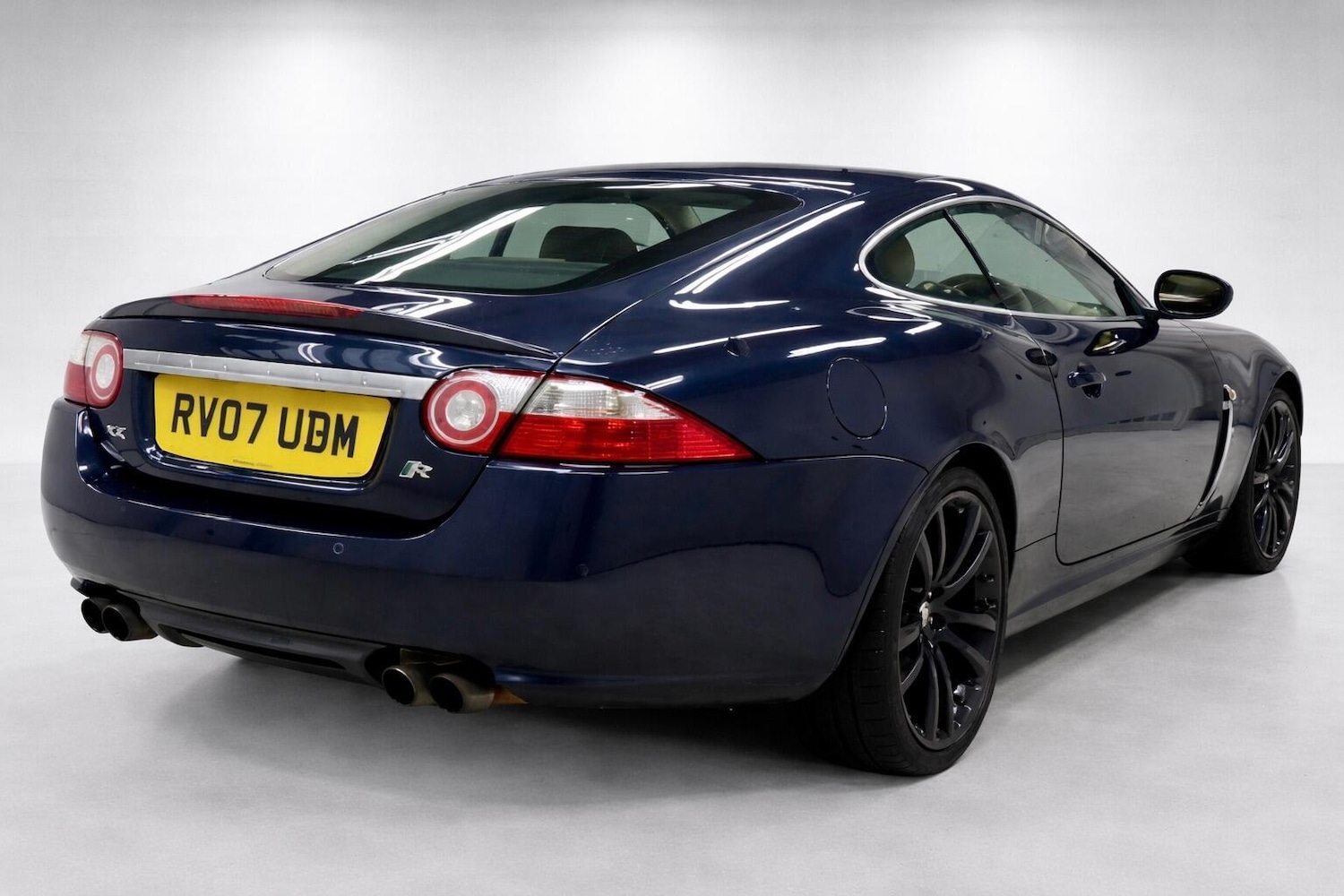 Used Jaguar XKR 2007 for sale - 77802673: Photo 3