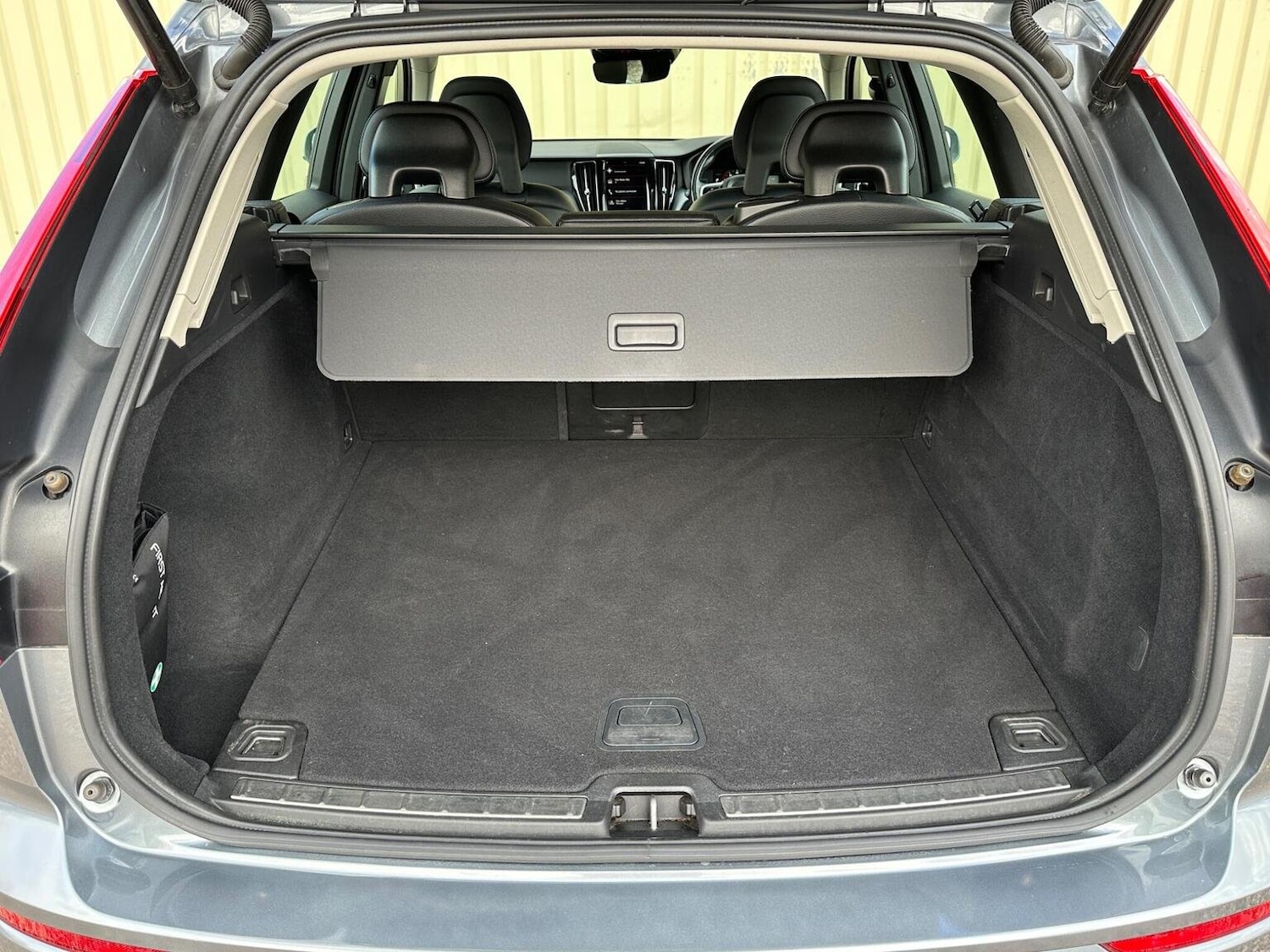 Used Volvo XC60 2017 for sale - 76769658: Photo 29