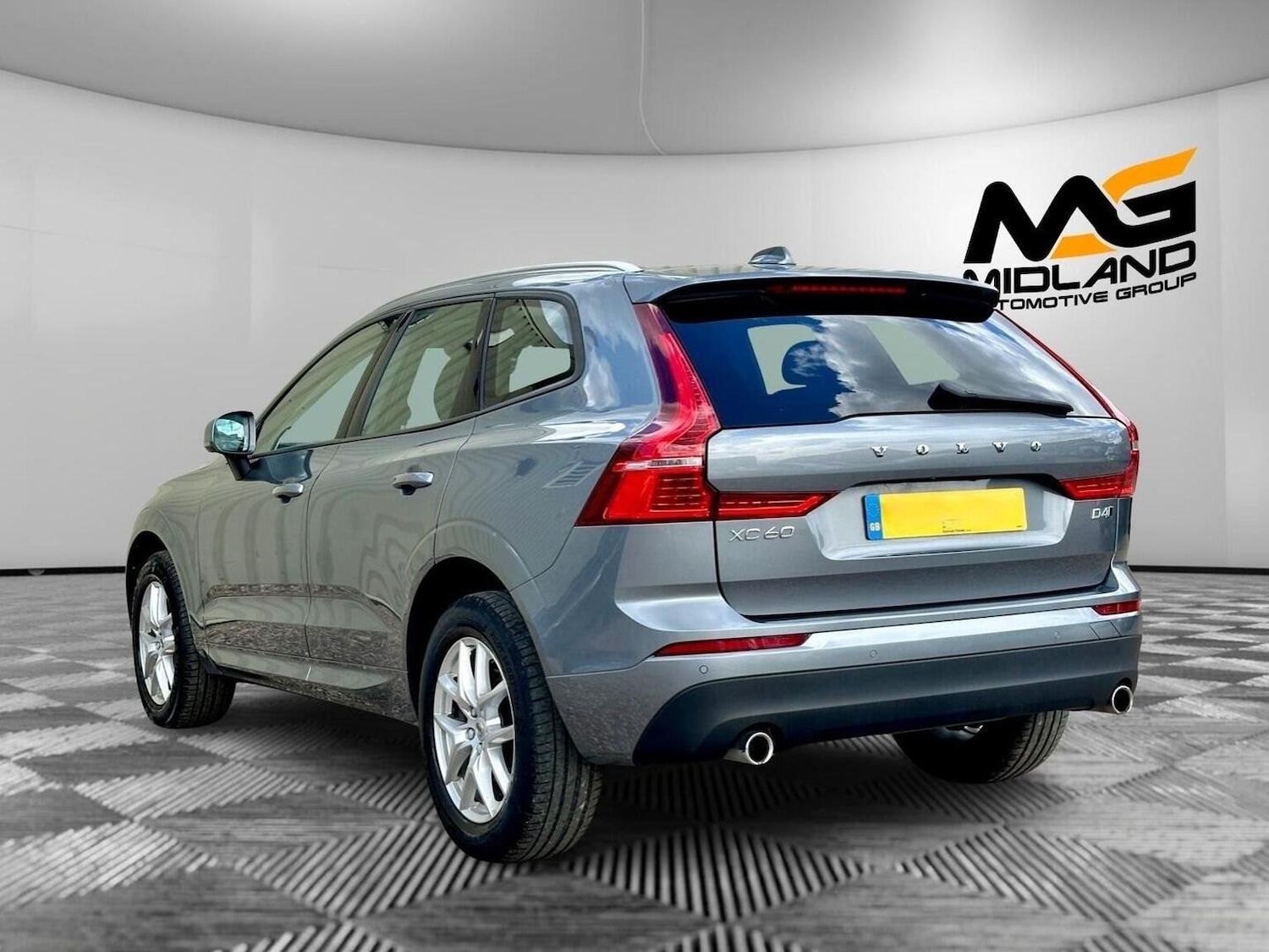 Used Volvo XC60 2017 for sale - 76769658: Photo 5