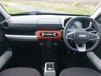 Used Dacia Spring 2025 for sale - 74737480: Photo