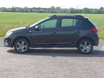 Used Dacia Sandero Stepway 2020 for sale - 74944133: Photo