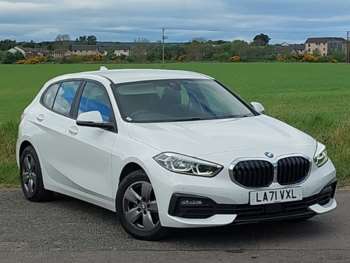 2022 - 116d SE 5dr