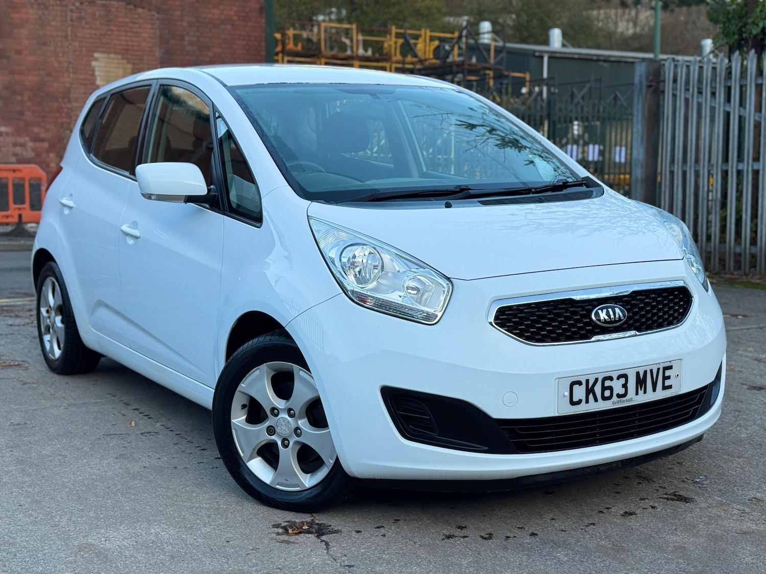 Used Kia Venga 2013 for sale - 76604310: Photo 1