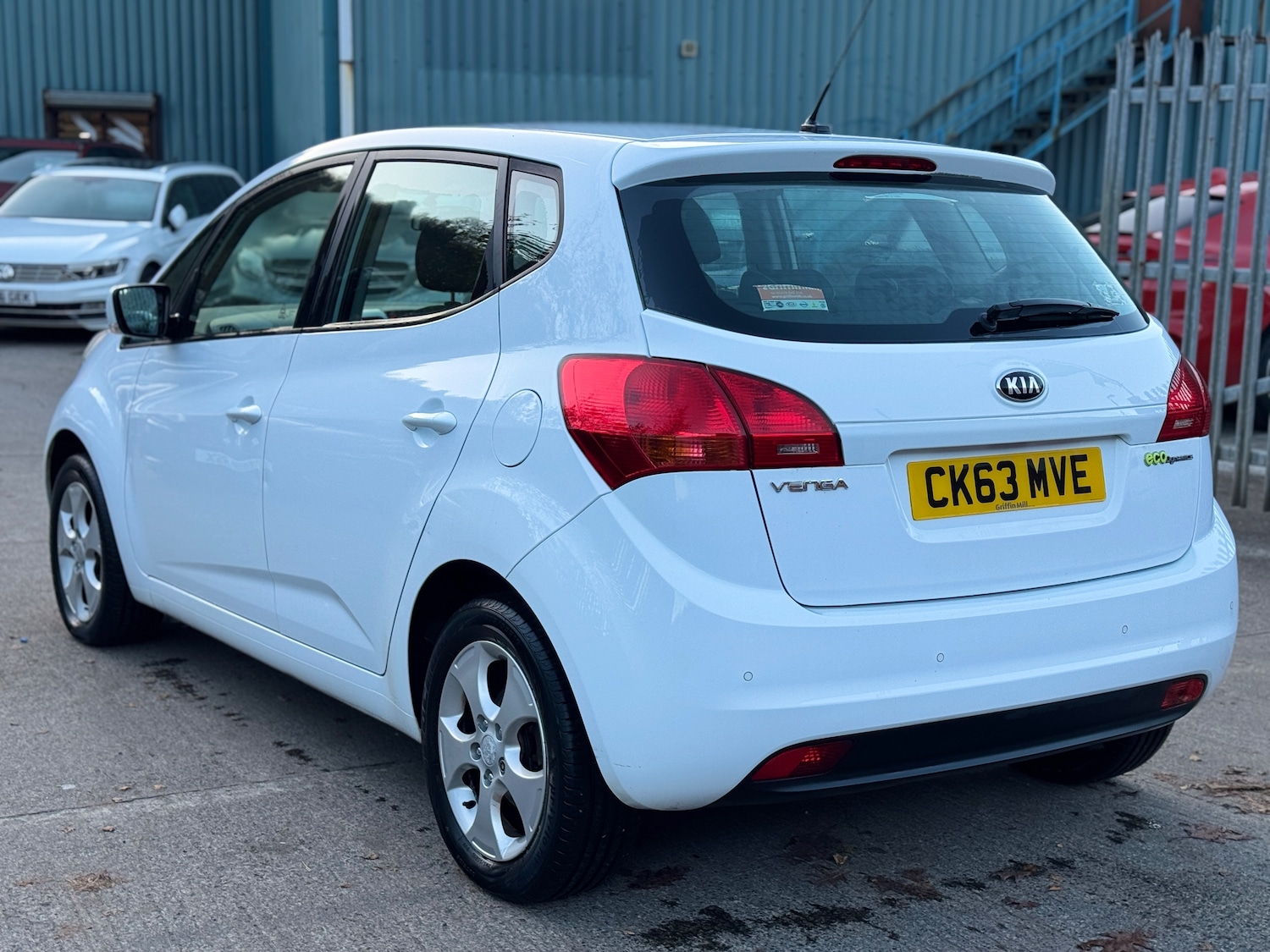Used Kia Venga 2013 for sale - 76604310: Photo 4