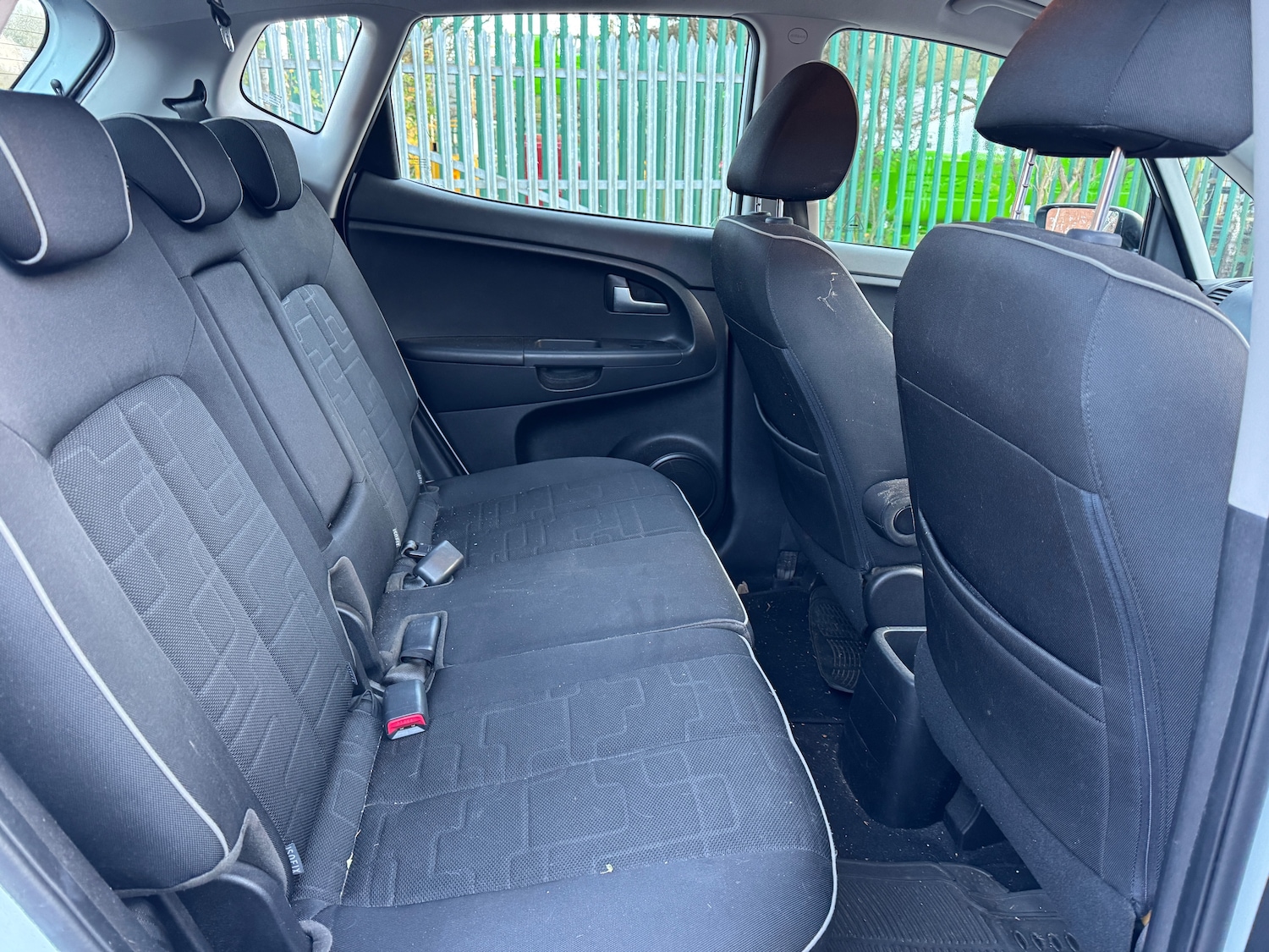 Used Kia Venga 2013 for sale - 76604310: Photo 6