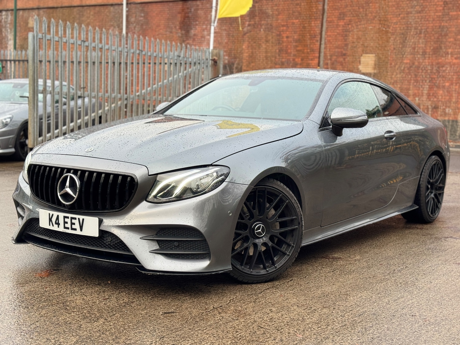 Used Mercedes-Benz E Class 2018 for sale - 76357781: Photo 2