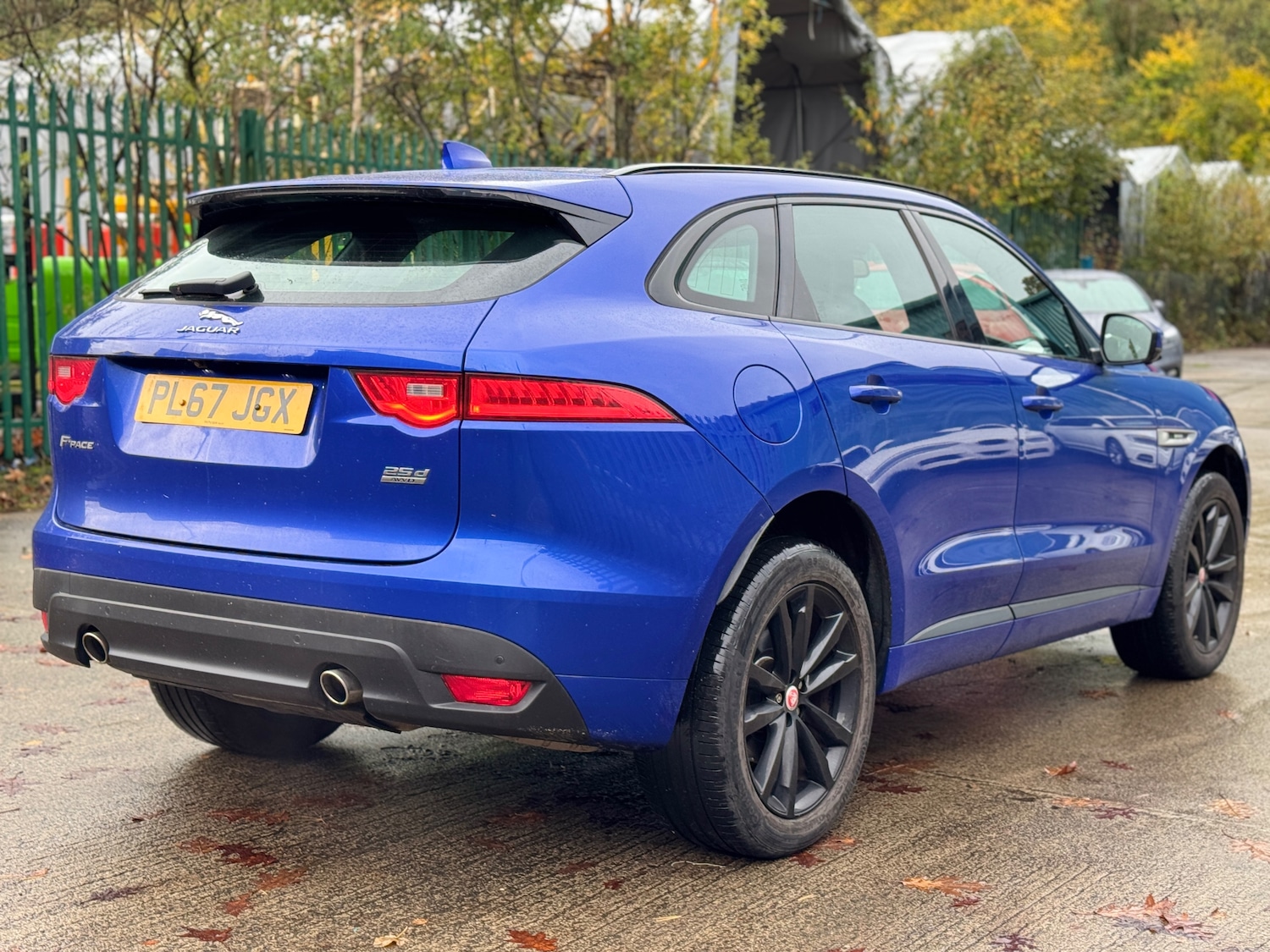 Used Jaguar F-Pace 2018 for sale - 76330481: Photo 2