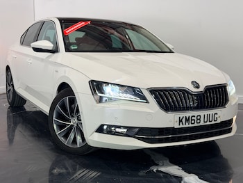 Used Skoda Superb 2018 for sale - 79458482: Photo