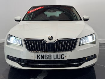 Used Skoda Superb 2018 for sale - 79458482: Photo