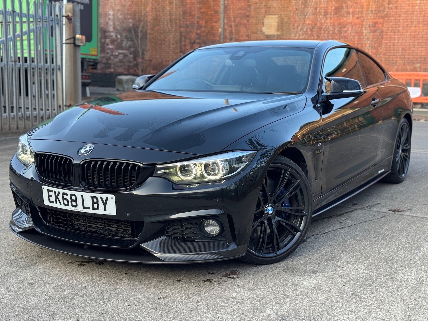 Used BMW 4 Series 2018 for sale - 77747395: Photo 2