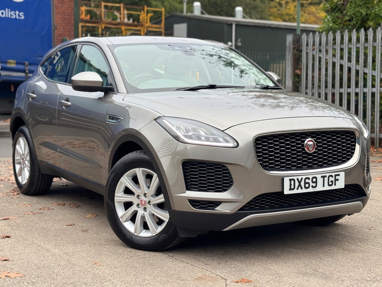 Used Jaguar E-Pace 2019 for sale - 76253142: Photo 1