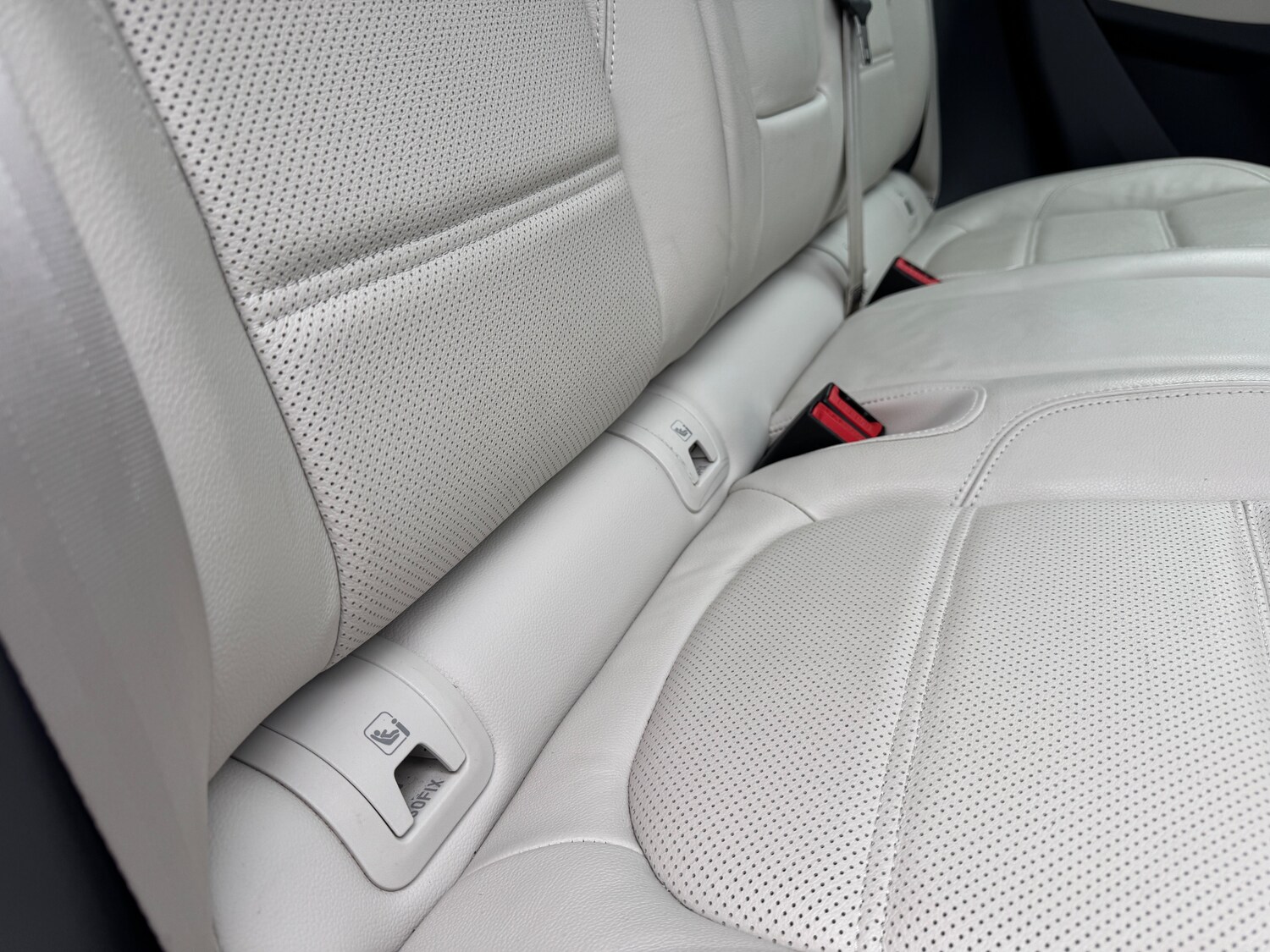 Used Jaguar E-Pace 2019 for sale - 76253142: Photo 18