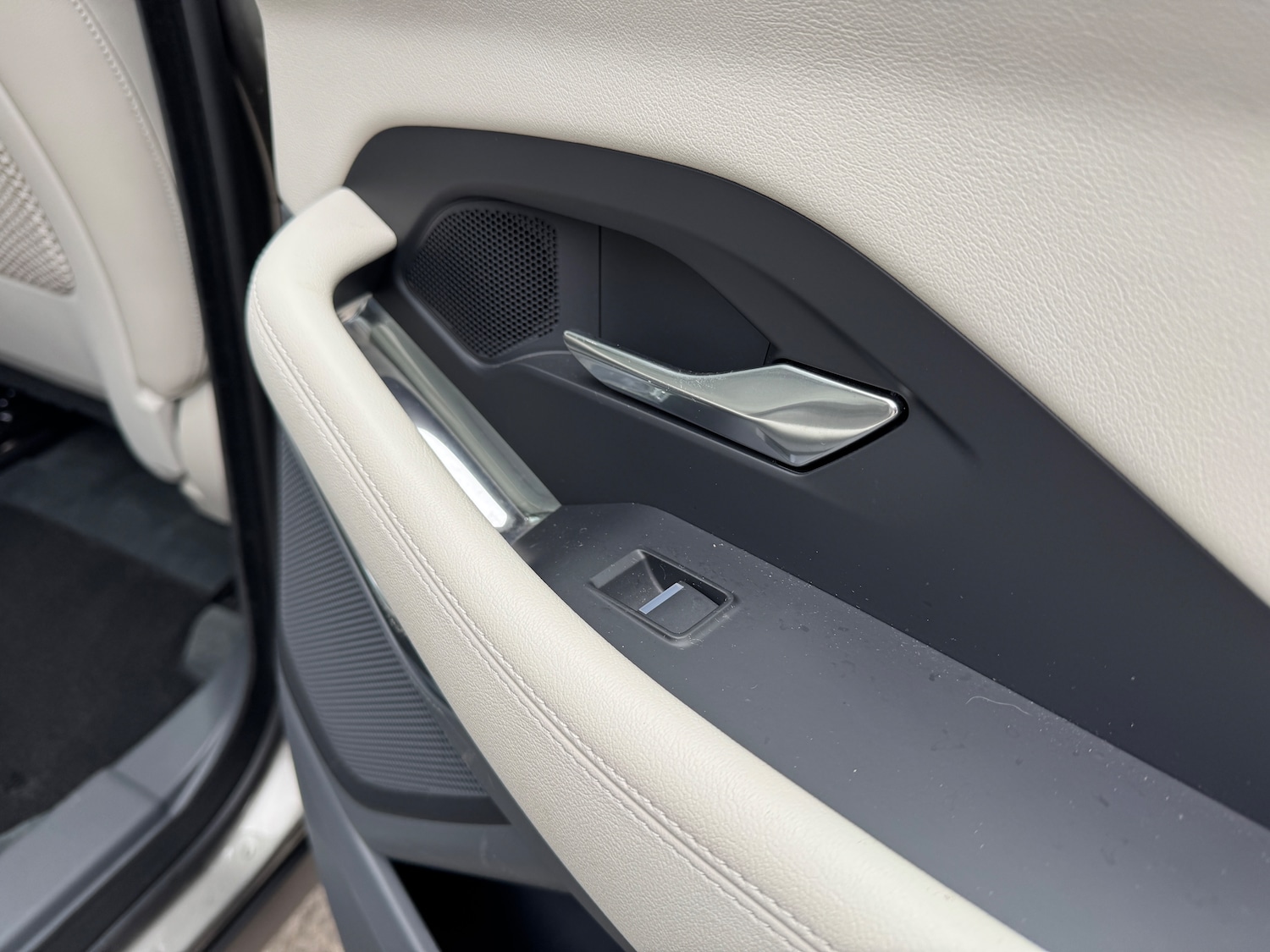 Used Jaguar E-Pace 2019 for sale - 76253142: Photo 19