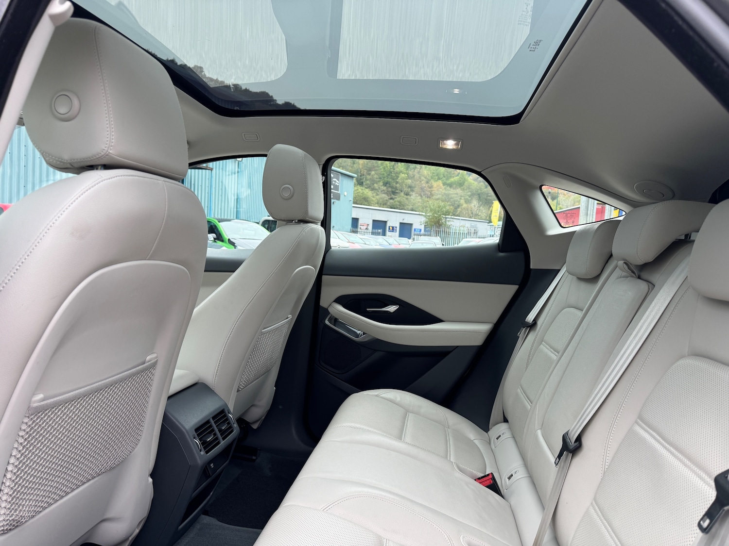 Used Jaguar E-Pace 2019 for sale - 76253142: Photo 21