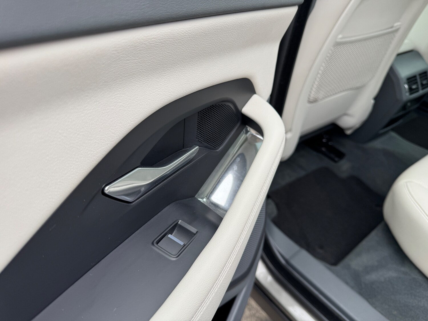 Used Jaguar E-Pace 2019 for sale - 76253142: Photo 24