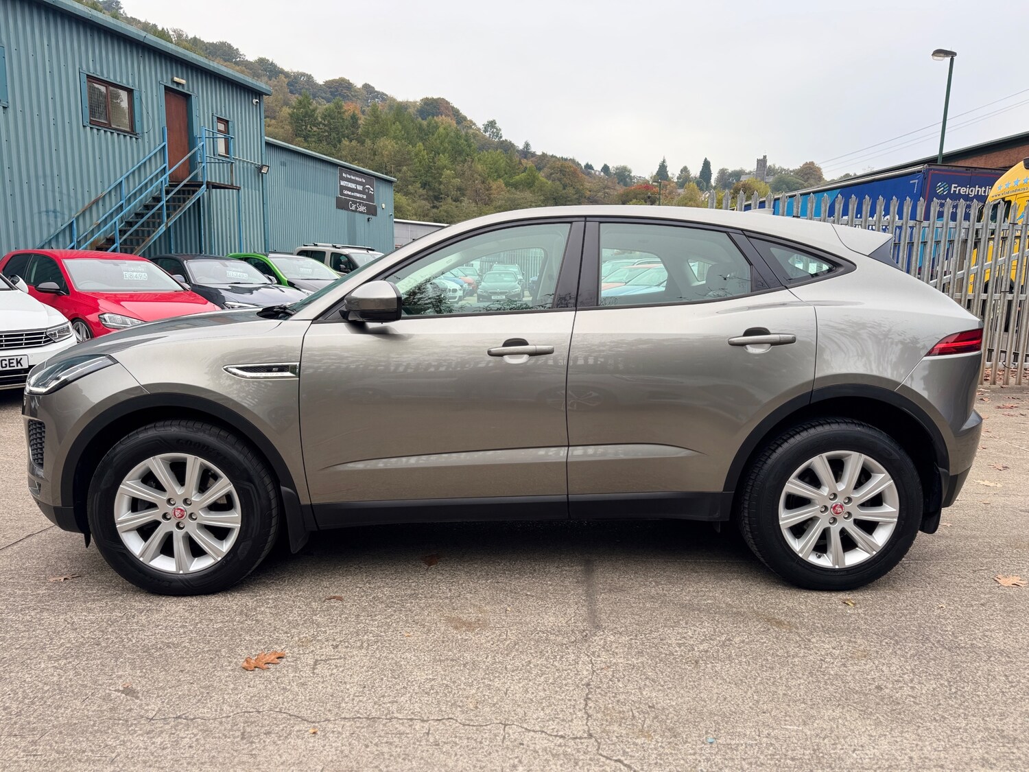 Used Jaguar E-Pace 2019 for sale - 76253142: Photo 8