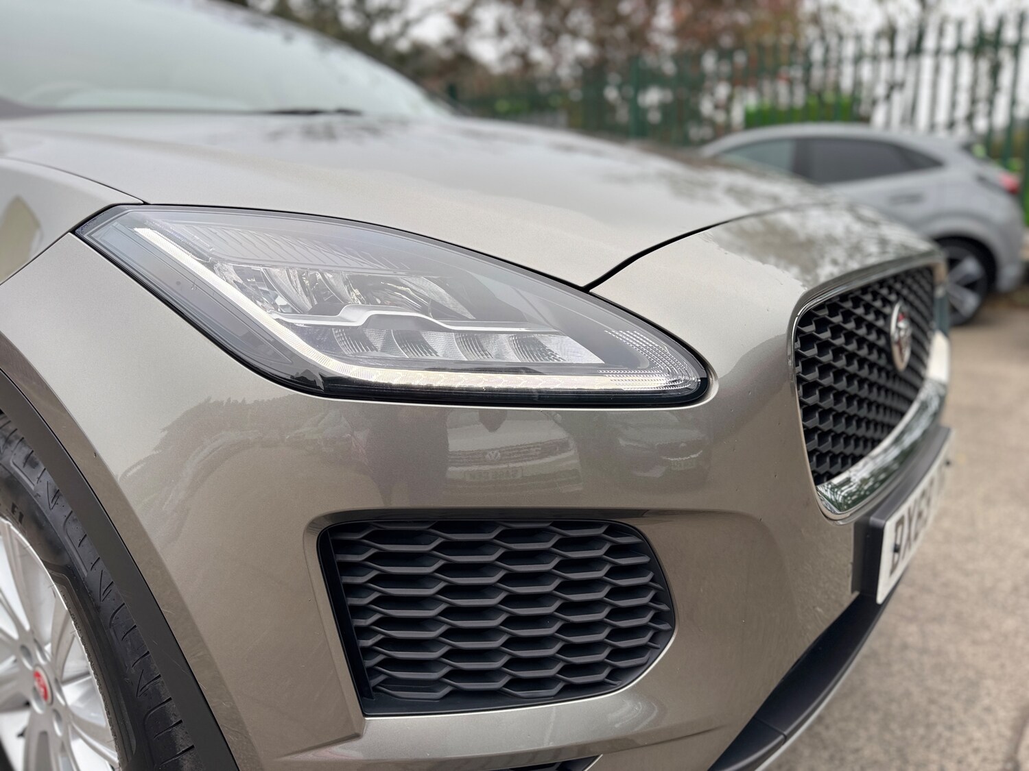 Used Jaguar E-Pace 2019 for sale - 76253142: Photo 9