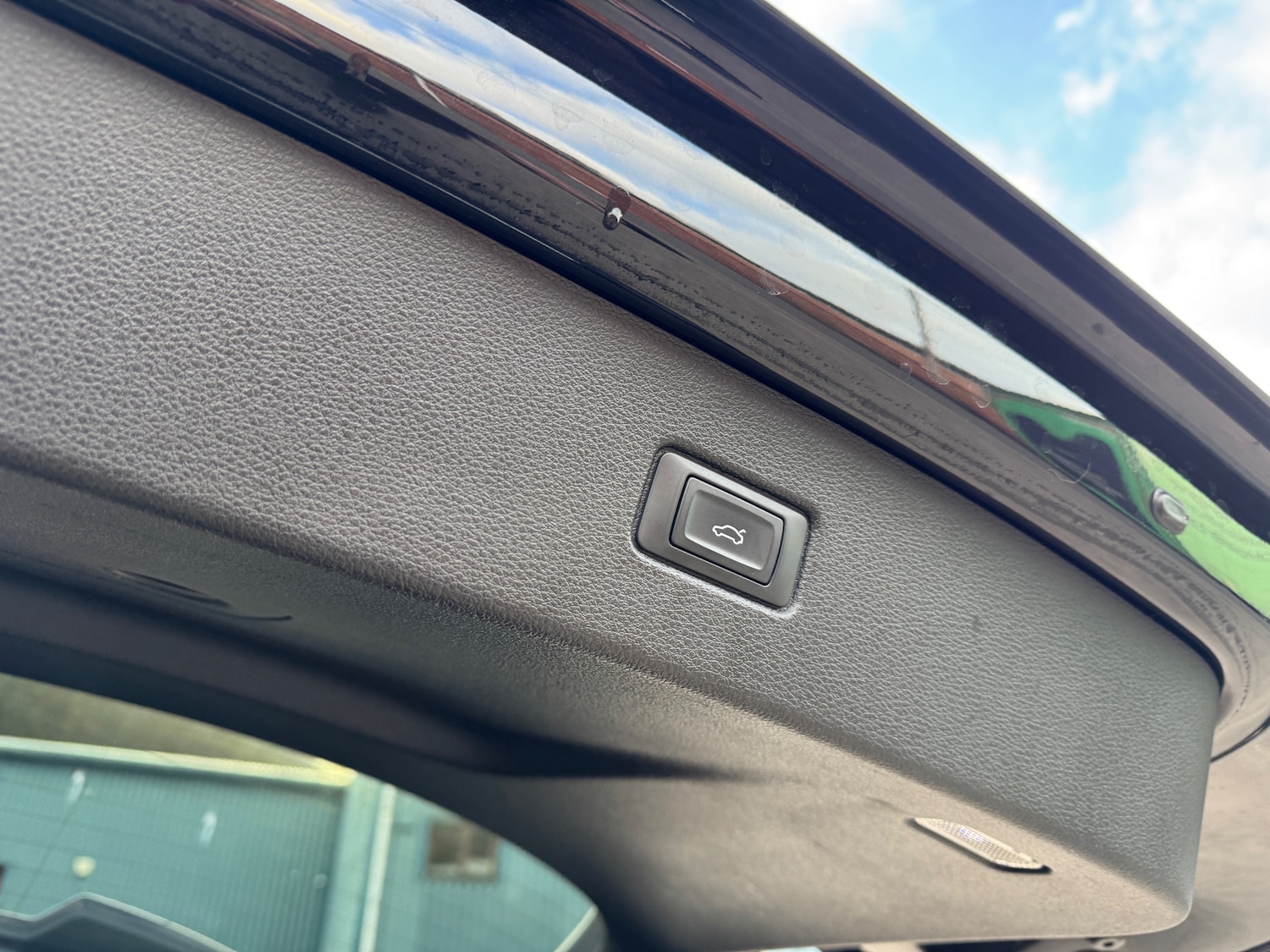 Used Audi Q7 2015 for sale - 78029107: Photo 27