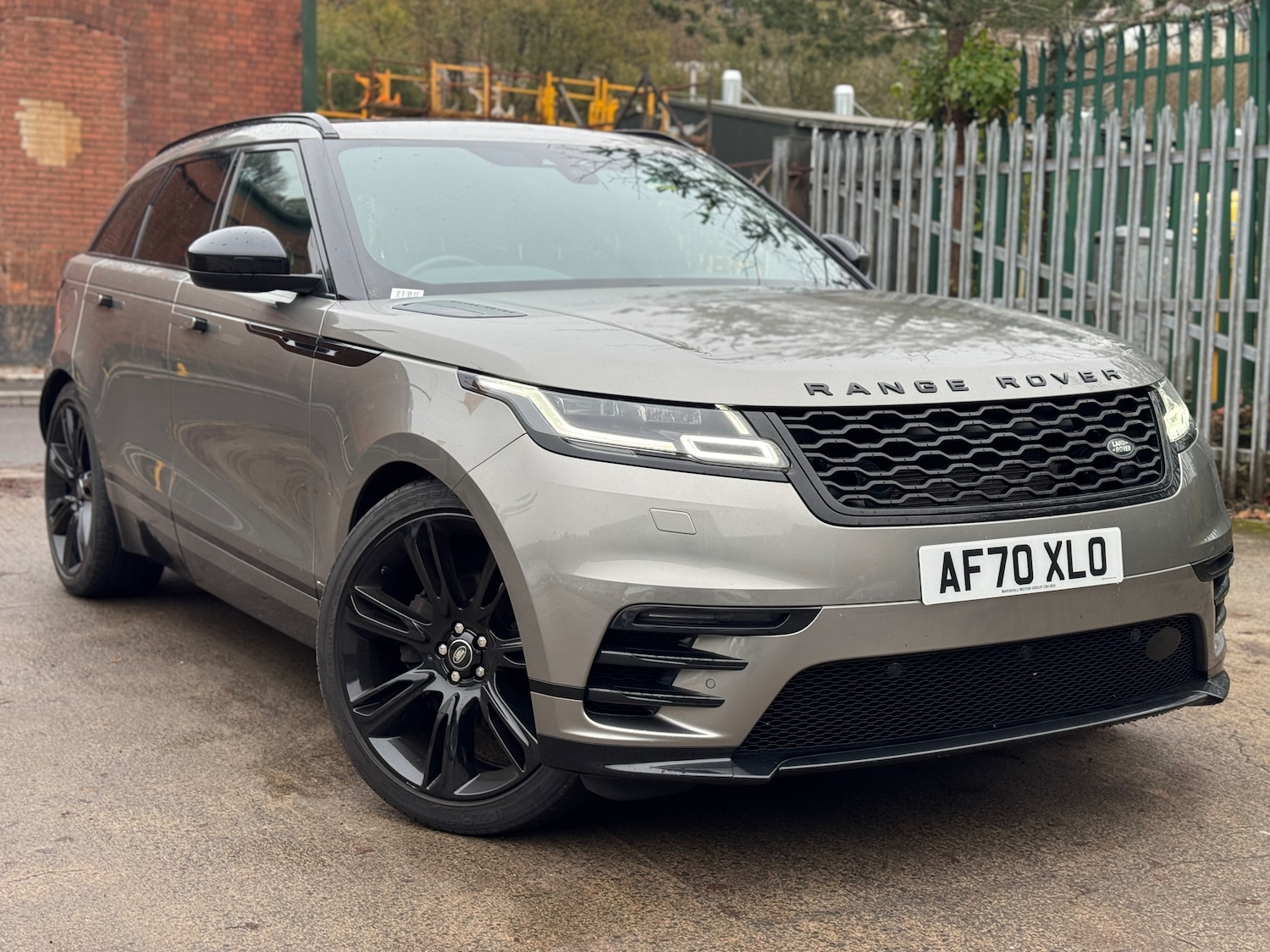 Used Land Rover Range Rover Velar 2020 for sale - 76711974: Photo 1