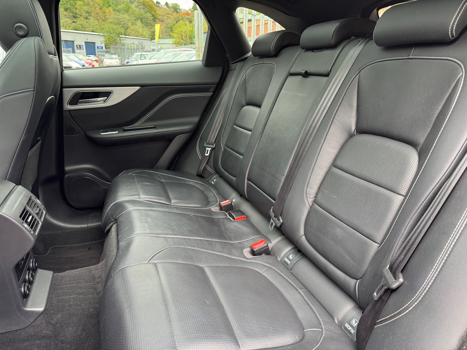 Used Jaguar F-Pace 2017 for sale - 76206627: Photo 27