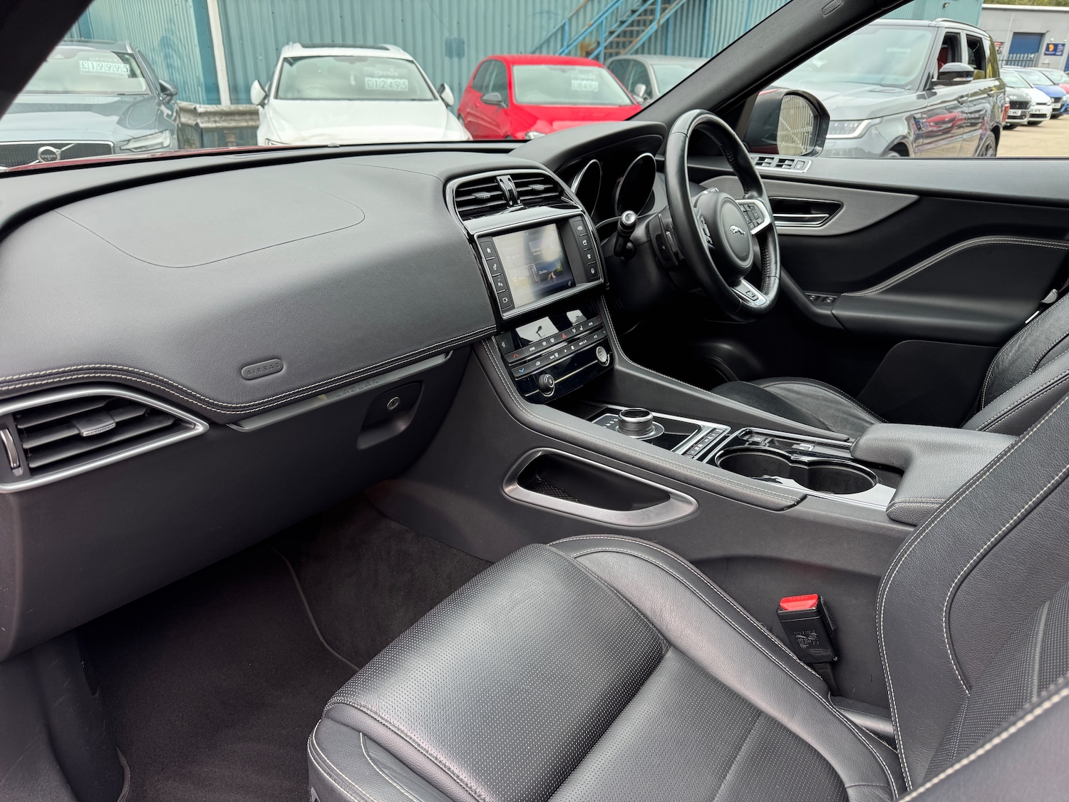 Used Jaguar F-Pace 2017 for sale - 76206627: Photo 31