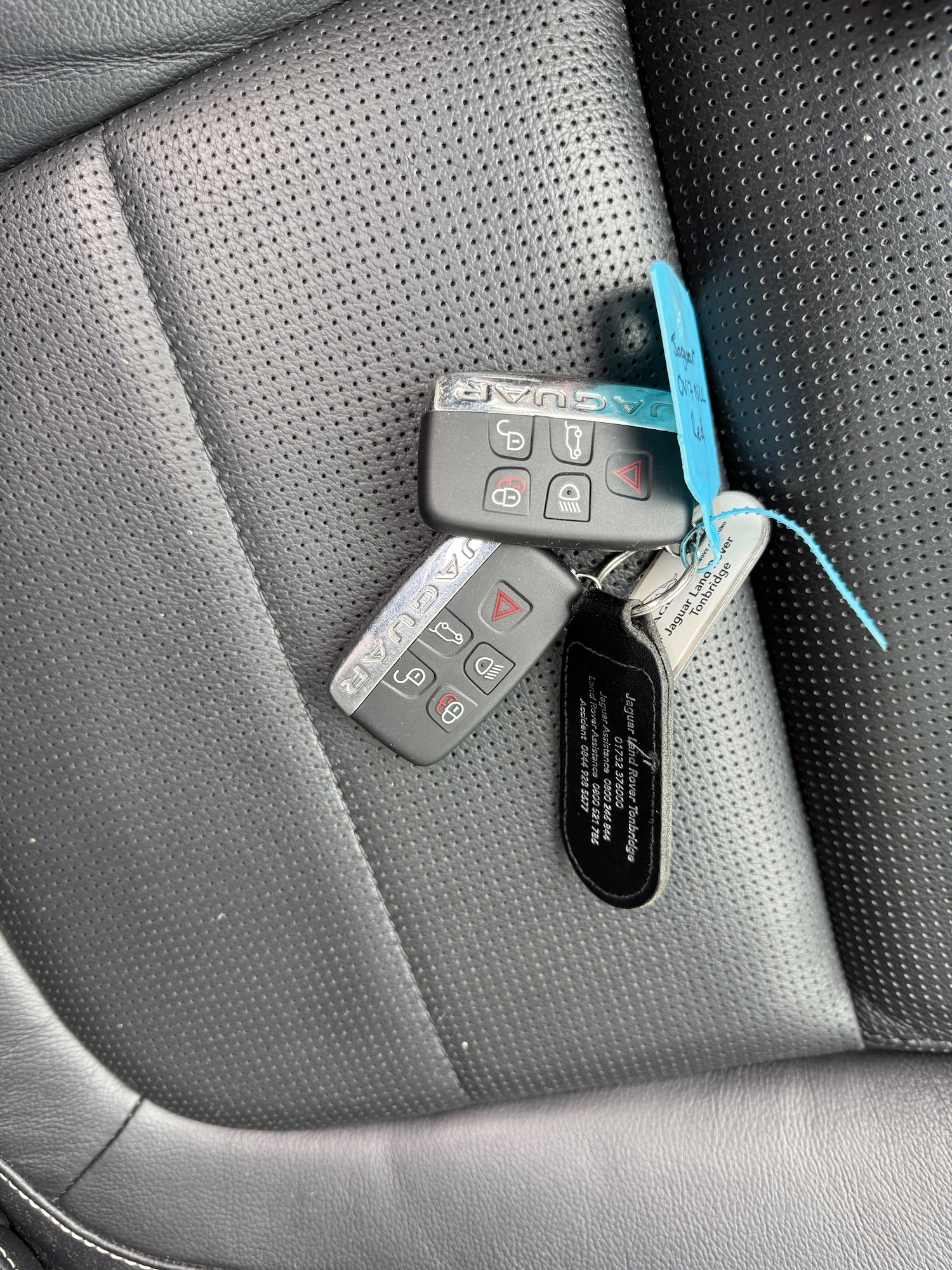 Used Jaguar F-Pace 2017 for sale - 76206627: Photo 36