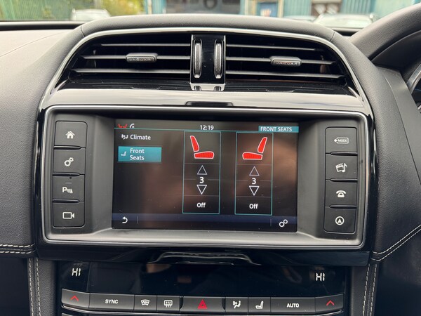 Used Jaguar F-Pace 2017 for sale - 76206627: Photo 38