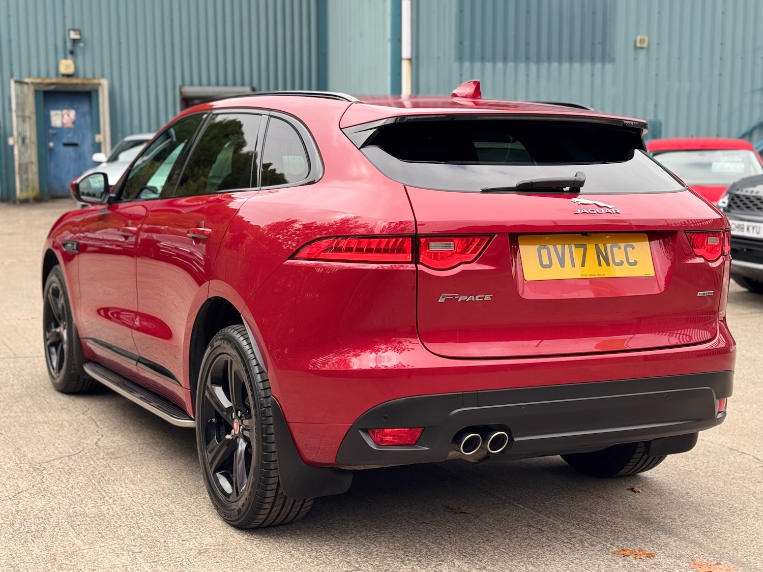 Used Jaguar F-Pace 2017 for sale - 76206627: Photo 6