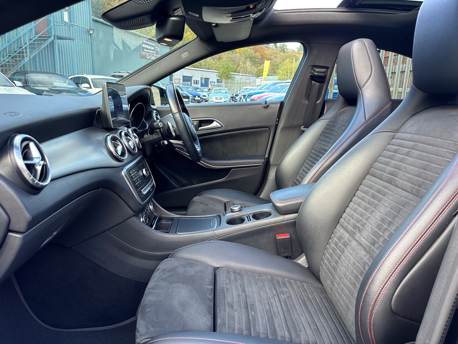 Used Mercedes-Benz CLA 2019 for sale - 76353053: Photo 32